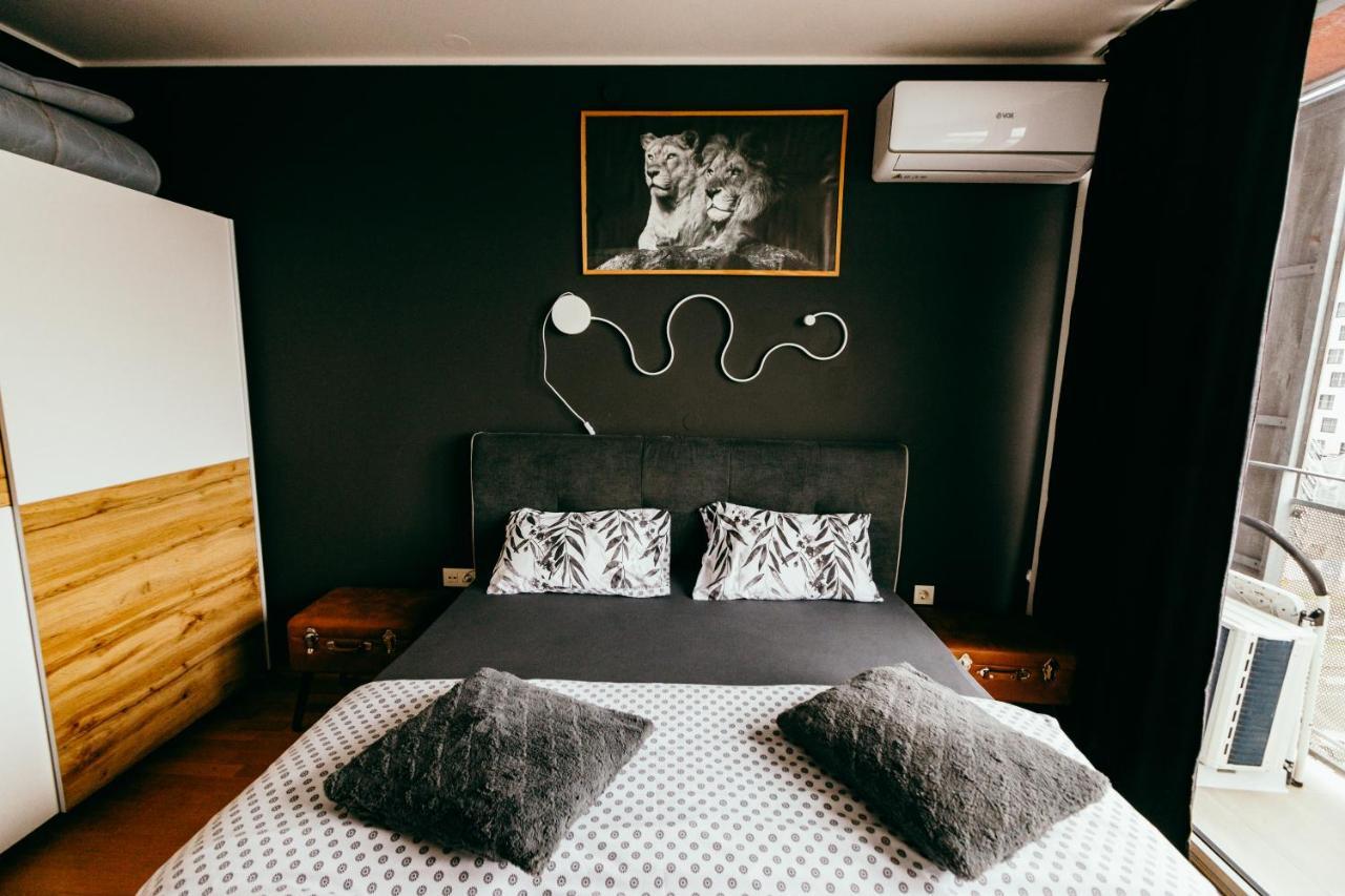 Hermes Apartment & 2 Free Garage Secured Parkings Ljubljana Ngoại thất bức ảnh